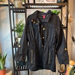 Liza Byrd Black Lightweight Women's Jacket